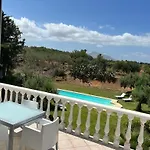 Дом отдыха Rachele Con Piscina Балестрате
